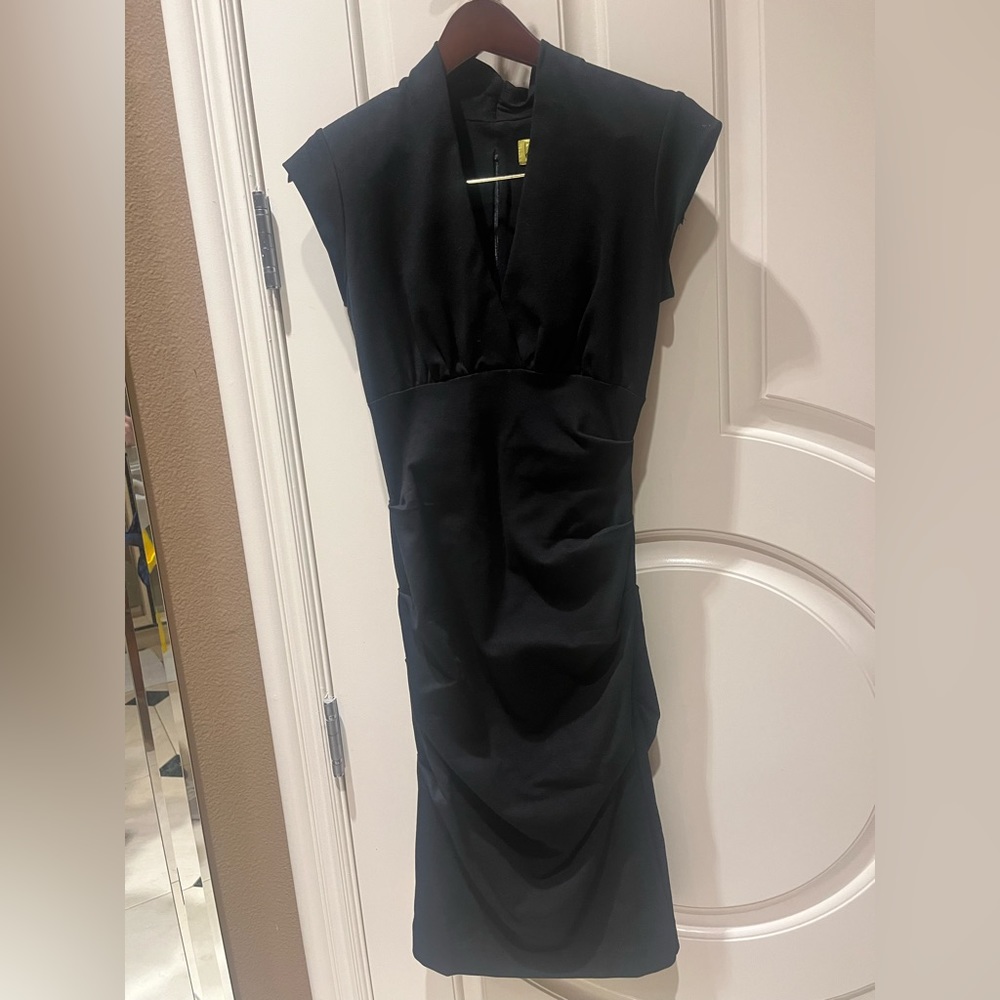 Nicole miller v line cap shoulder dress. Never worn before. 15-20 years old